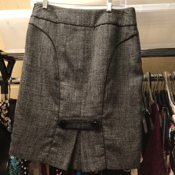 Ann Taylor Size 6P Skirt - Picture 2 of 5